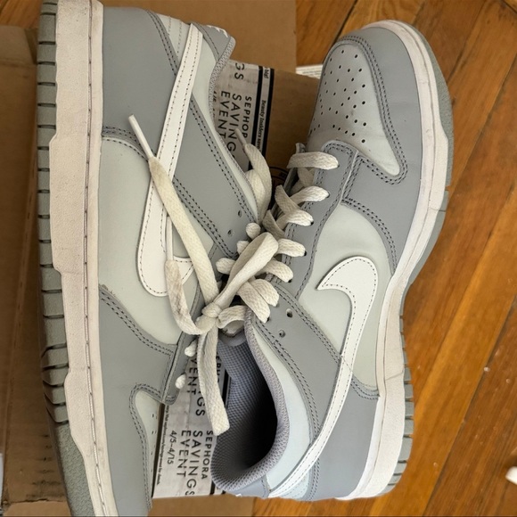 Nike Dunks - Picture 2 of 3